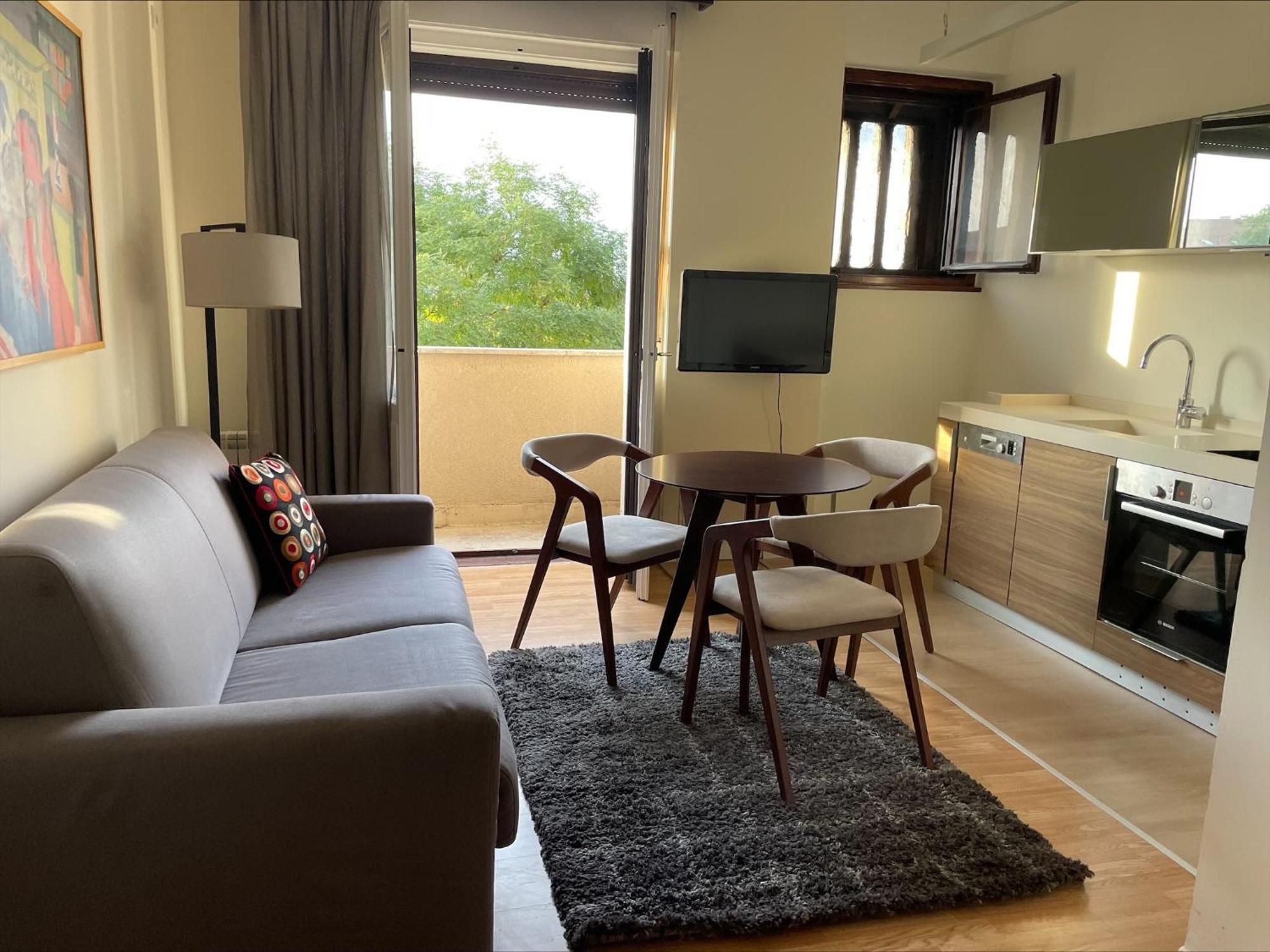 Two Bedroom Apartment Student Square Belgrad Exteriör bild